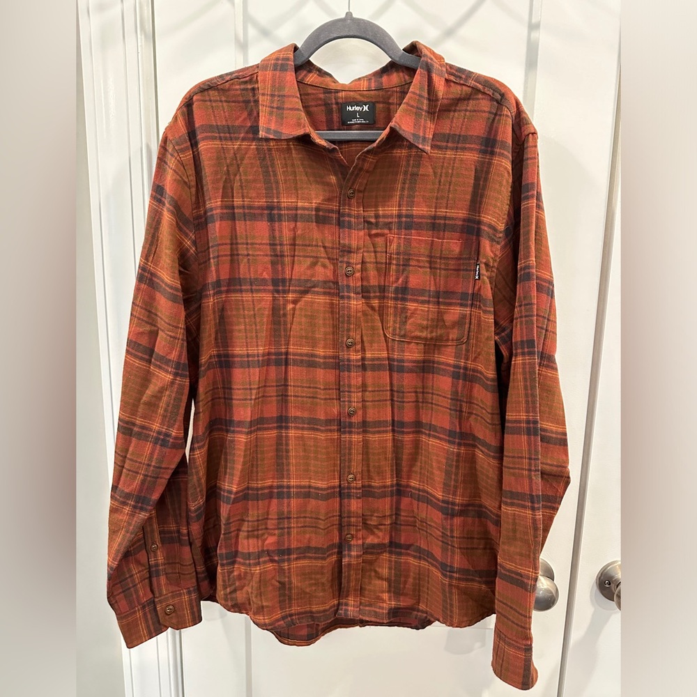 Hurley button down shirt size large